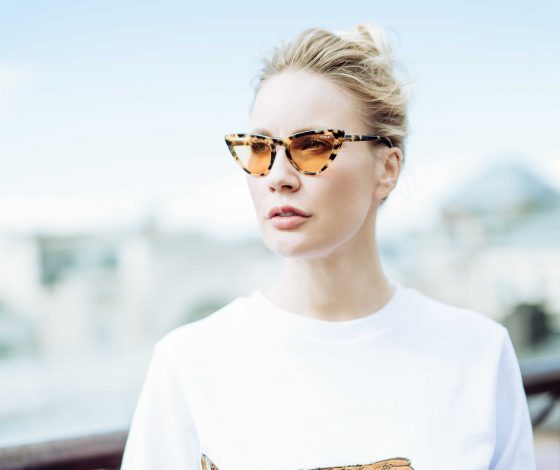 Елена Летучая показала, как носить вещи из капсульной коллекции Katya Dobryakova