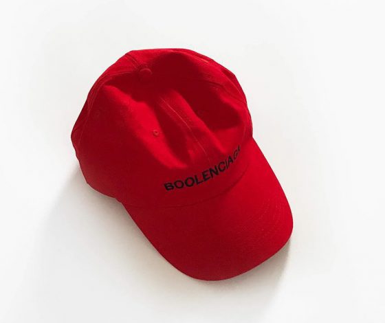 Vetements и Balenciaga подделывают, а Демна не против: кепка Boolenciaga за 59 долларов