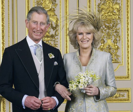 Камилла Паркер Боулз переделала украшение принцессы Дианы. Что думают в Сети?