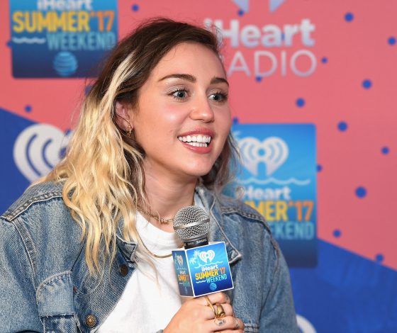 Продолжение скандала Майли Сайрус и Dolce&Gabbana!