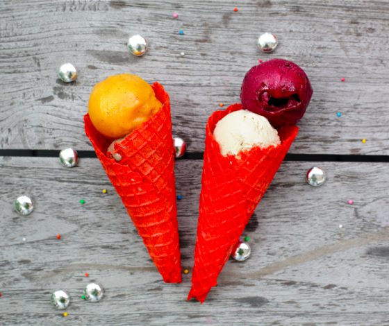 Где поесть в выходные 24-25 июня: черные пельмени, кафе-мороженое и Bubbles Bar