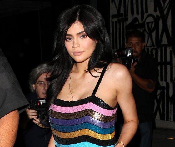 Новый выход Кайли Дженнер…без белья!