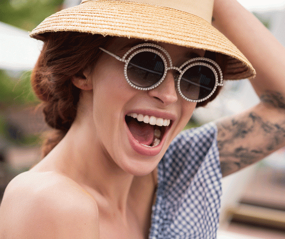 Вот где настоящее лето: платья и костюмы в стиле 50-х в съемке Roseville