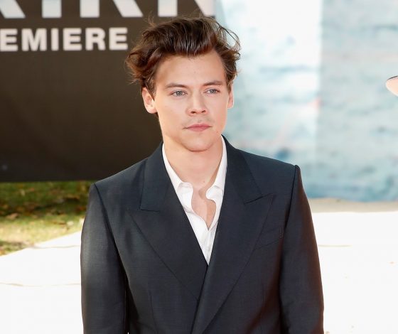 Гарри Стайлс отказался играть принца в «Русалочке». Выбирай, кто подходит на эту роль!