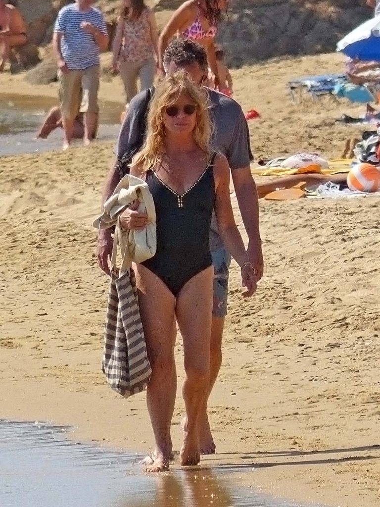 Голди Хоун в Греции в 2015 году