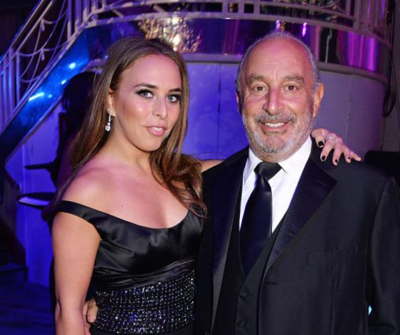 Отца Хлои Грин обвинили в сексуальных домогательствах