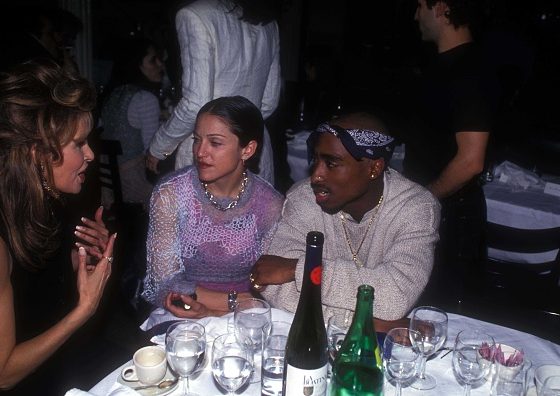 Слишком белая! Тупак Шакур бросил Мадонну из-за ее цвета кожи