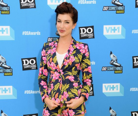 Звезда YouTube Стиви Райан покончила с собой