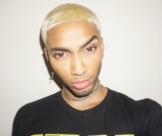 На них нужно подписаться: стилист по волосам, который делает прически семье Кардашьян