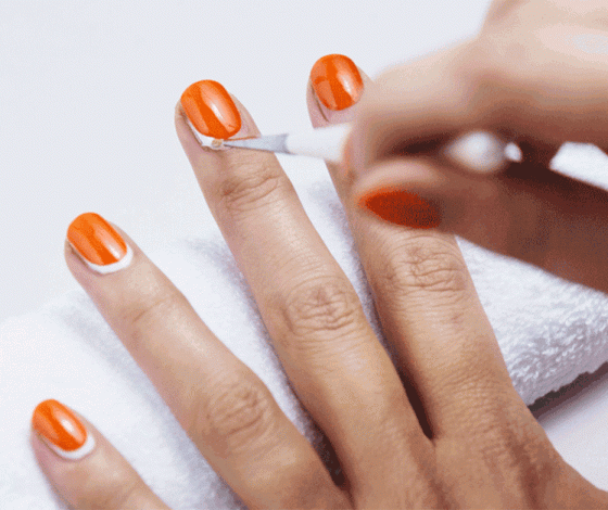 Где сделать красивый маникюр, который не навредит ногтям? Мы выяснили!