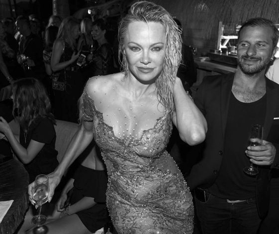 На фотосессиях Памела Андерсон – огонь. А в реальной жизни?