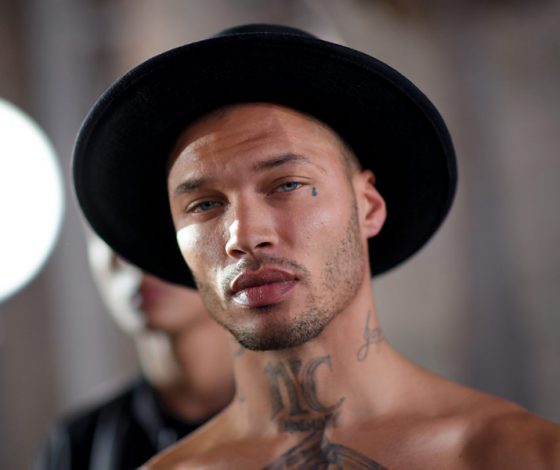 Жена знала о любовнице! Новые подробности измены «самого красивого преступника» Джереми Микса