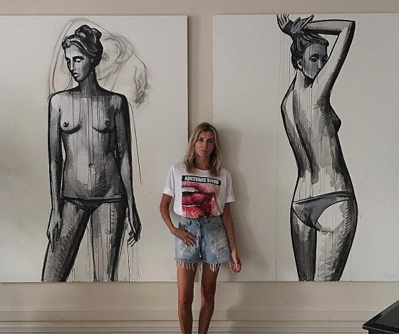 ⁠⁠⁠Светлана Бондарчук показала свои портреты в стиле ню