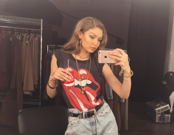 Джиджи Хадид на новой обложке Vogue! Это надо видеть!