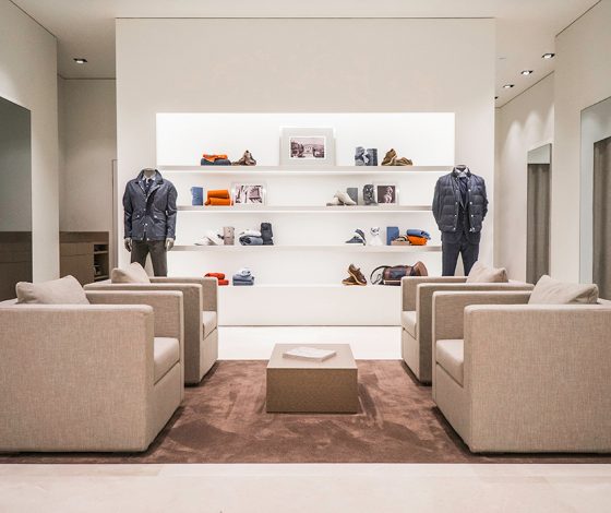 Открытие новых бутиков Brunello Cucinelli: мест, где можно купить вещи из кашемира стало больше