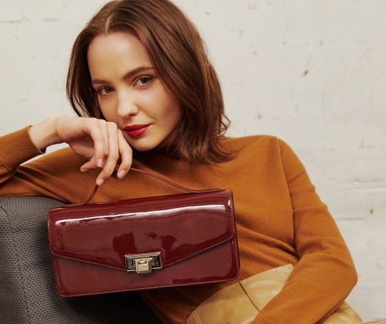 Платок, сумка и обувь: все, что нужно для осени в новом лукбуке «Эконика»