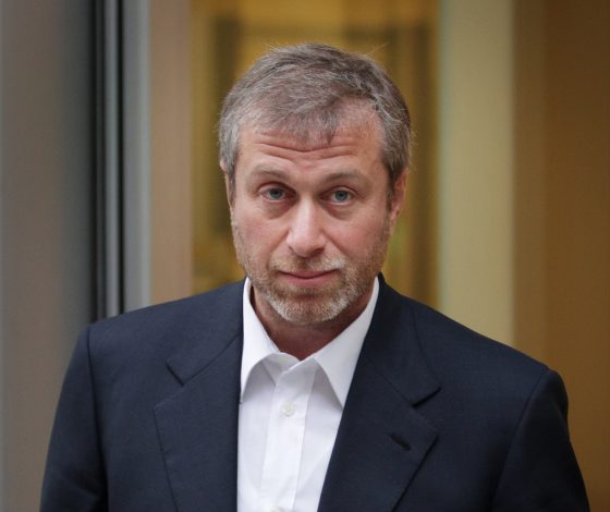 За сколько Роман Абрамович готов продать футбольный клуб «Челси»?