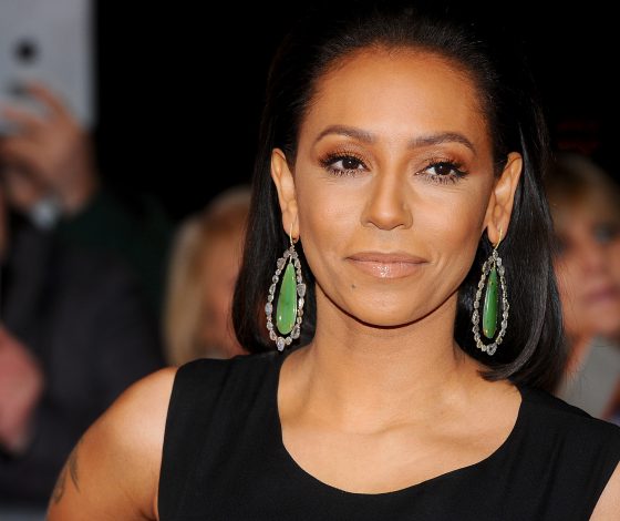 Намек на воссоединение? Мел Би поделилась фотографией со Spice Girls