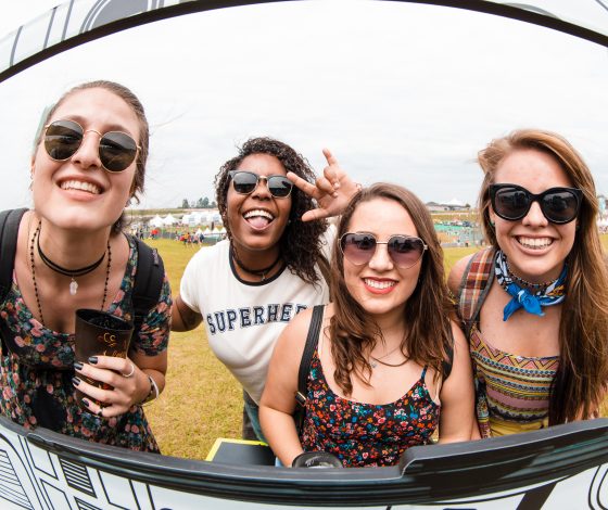 Гостей фестиваля Lollapalooza эвакуировали из-за дождя