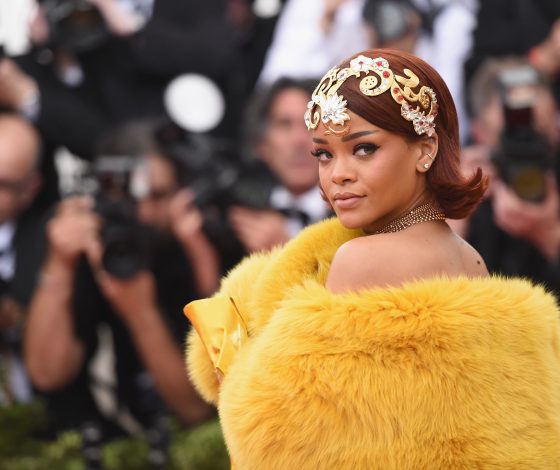 Как изменился стиль Рианны за 12 лет?