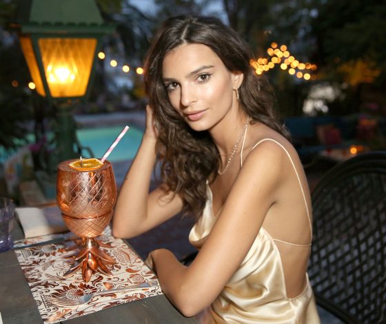 Оказывается, мы многого не видели! Вышла книга с неизданными фотографиями Ратаковски. И она ОЧЕНЬ голая