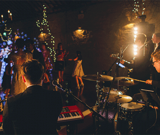 Идеальный вечер среды: концерт Sunsay на крыше