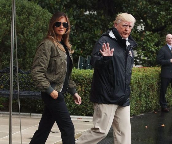 Фото дня: Мелания Трамп встретилась с пострадавшими от урагана Харви, и ее осудили за каблуки