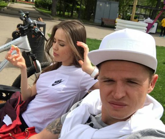 Ну точно беременна! Новое фото Анастасии Костенко и Дмитрия Тарасова