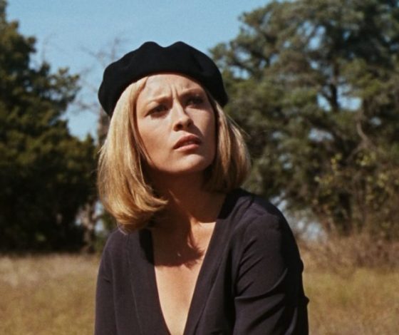 Как правильно носить берет в 2017? Учимся у звезд