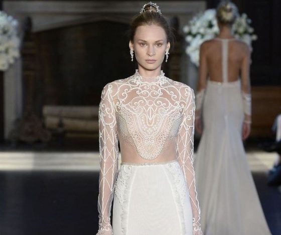 20 самых «голых» свадебных платьев