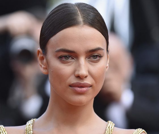 Учиться никогда не поздно! Ирина Шейк замечена на уроке вождения