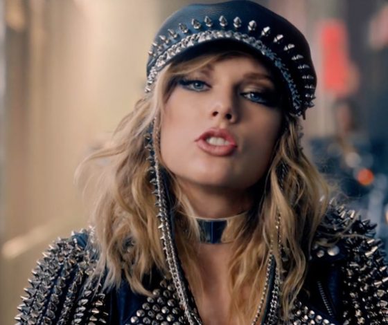 Тейлор Свифт снялась в новом клипе абсолютно голой!