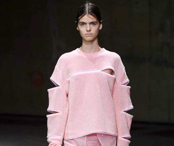 Смотри показ Christopher Kane здесь!