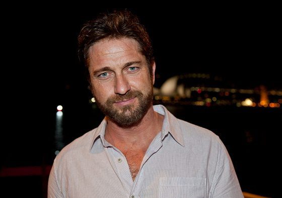 Девушки ликуют! Джерард Батлер снова свободен