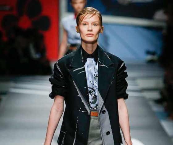 Российская модель в третий раз открыла показ Prada. Гордимся!