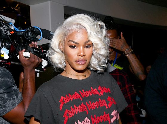 Завидуем! Тейана Тейлор и ее идеальная фигура на пляже в Майами