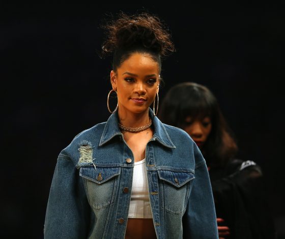 У Рианны самые ужасные фанаты в мире! Почему?