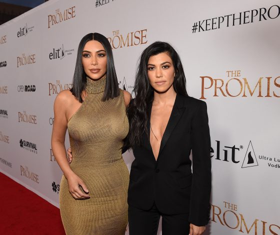 Ким и Кортни Кардашьян устроили вечеринку для своих детей