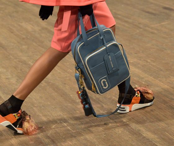 Ситуация SOS: капроновые носки в тренде