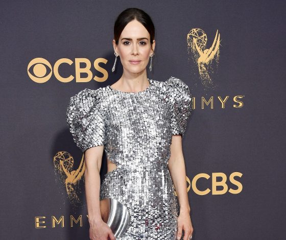 Лучшие платья на красной дорожке «Эмми-2017». Тебе понравится!