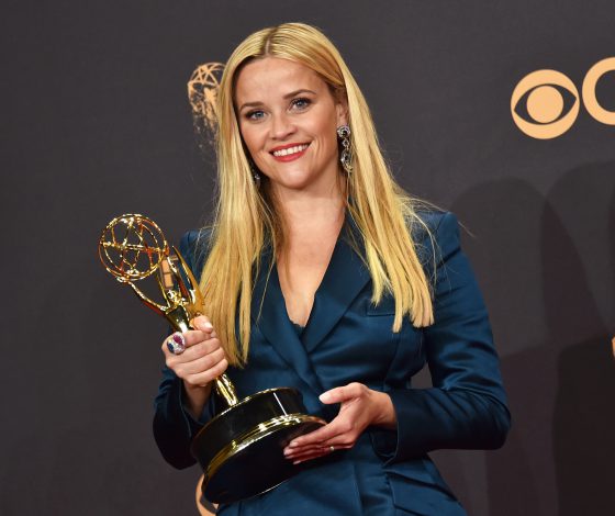 Риз Уизерспун расплакалась во время интервью о сексуальном насилии