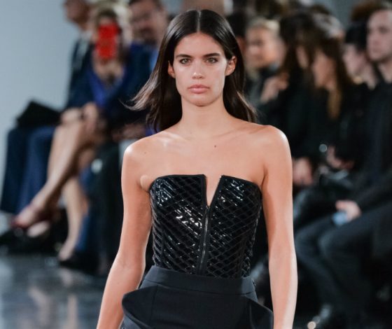 Показ Mugler уже здесь!