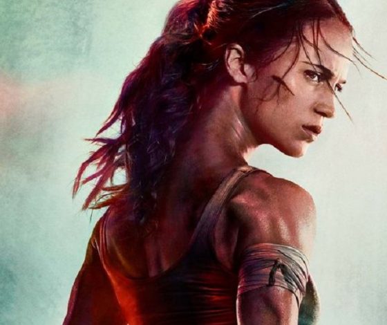 Постер и трейлер нового фильма о Ларе Крофт: что не так с шеей Алисии Викандер?