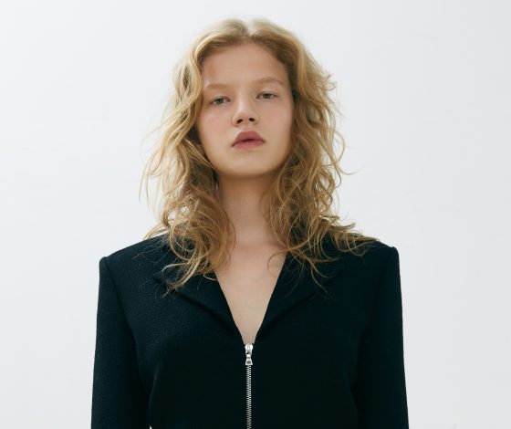 Где найти косуху-оверсайз, стёганые брюки и костюм двойку?