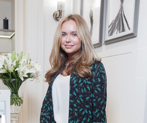 Стеша Маликова, Ингрид Олеринская и Артем Королев в корнере Ralph Lauren на Vogue FNO