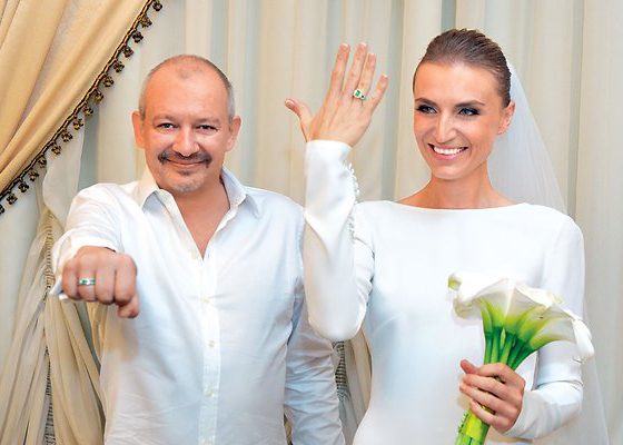 Вдова Дмитрия Марьянова рассказала, как живет после смерти мужа