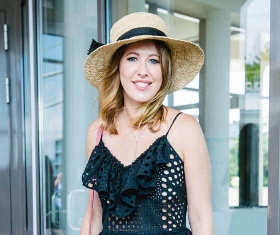 Как выглядит Ксения Собчак в купальнике? И новые фото с сыном