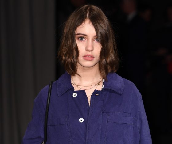 Дочь Джуда Лоу встречается с настоящим красавчиком! Кто он?