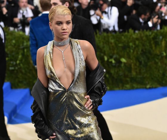 Что думает отец Софии Ричи о ее романе со Скоттом Дисиком? Он не в восторге!