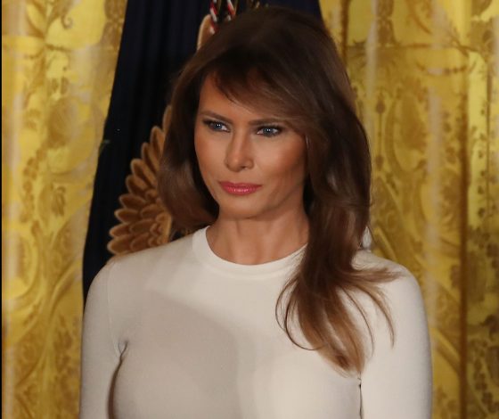 Фото дня: Мелания Трамп на латиноамериканском фестивале